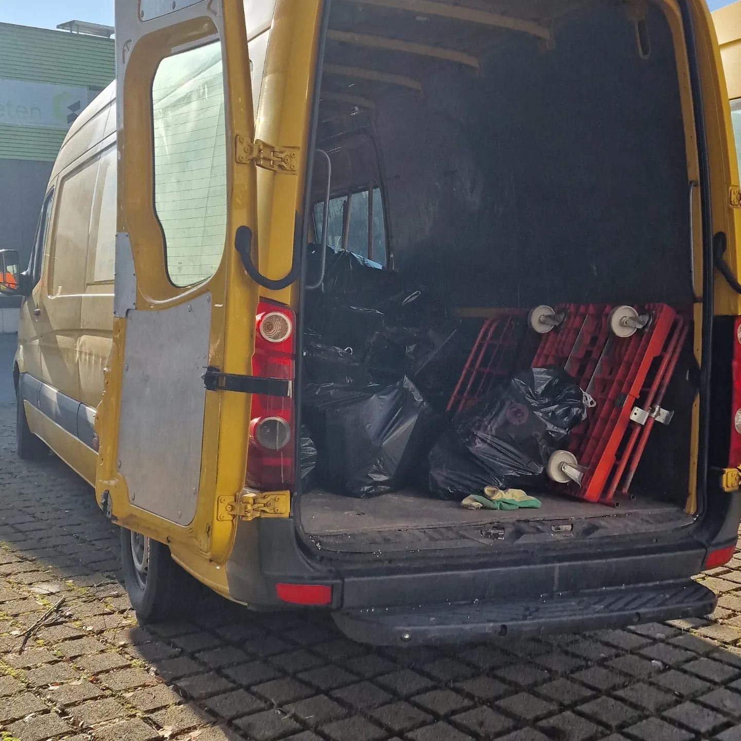 räumung der wohnung nach fristloser kündigung in der Schweiz
