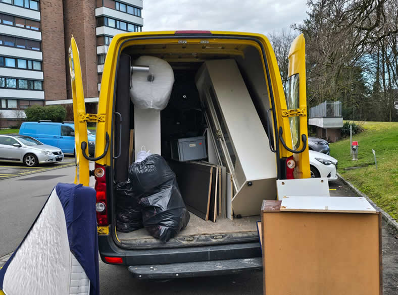 Wohnungsräumung nach Todesfall in Cham